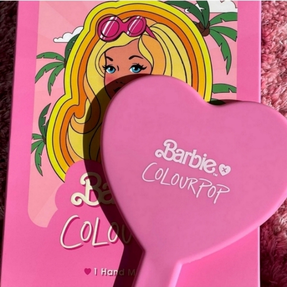 Malibu Barbie Hand Mirror - Picture 5 of 10